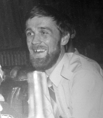 bas.jpg (24219 bytes)